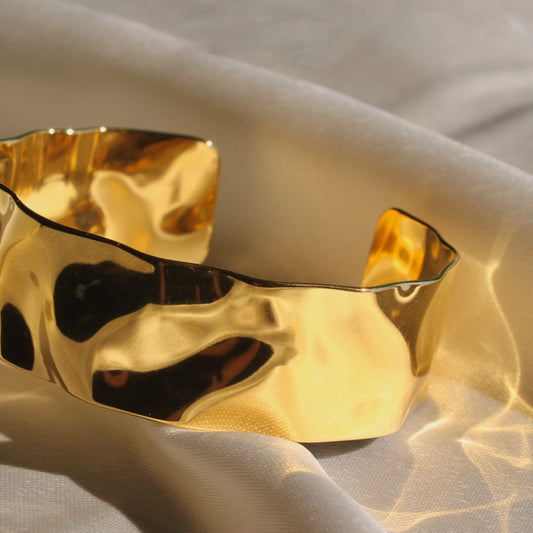 wavy gold plated chunky staple cuff