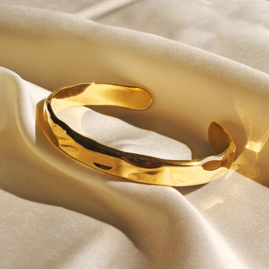 18k gold plated bangle