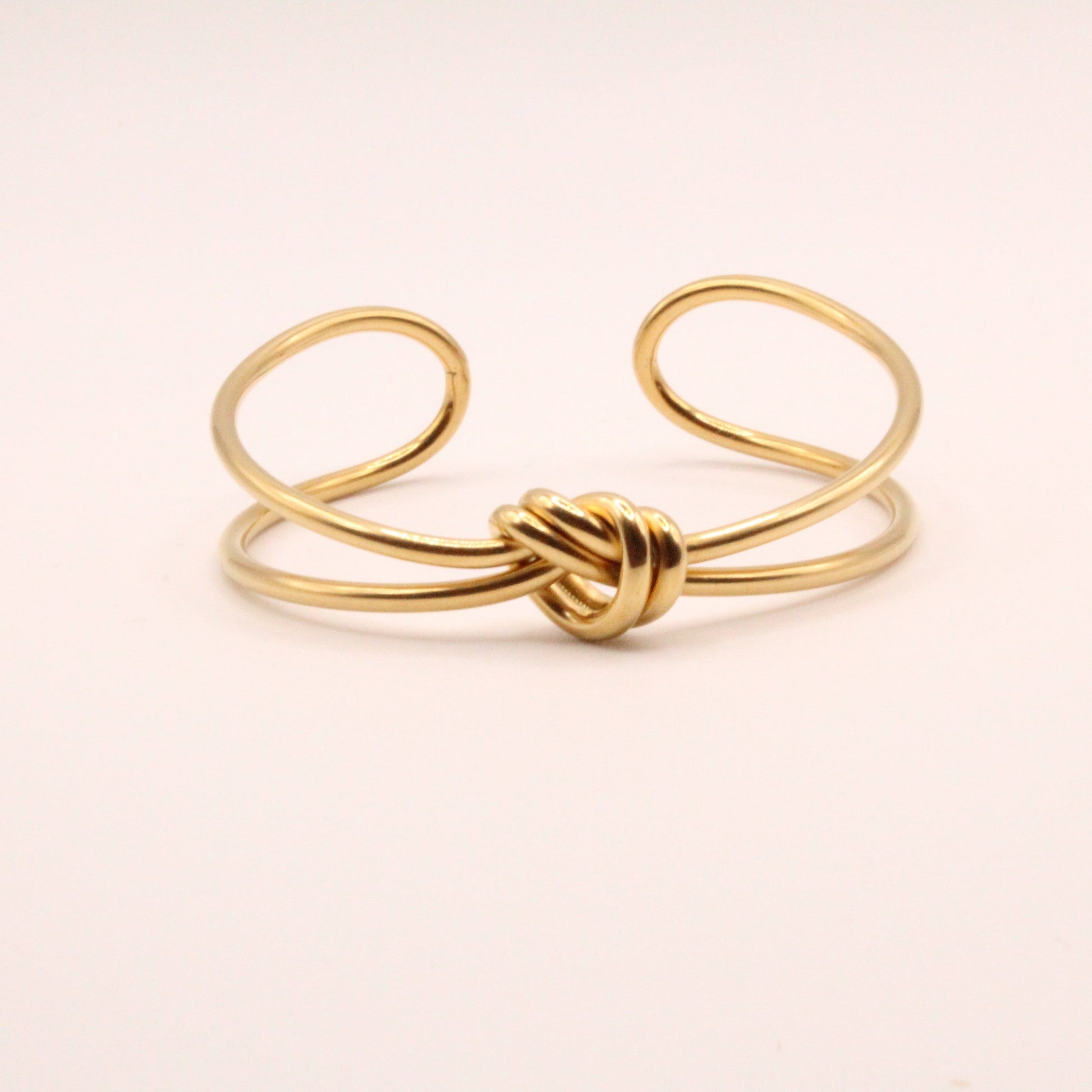 waterproof knot gold bracelet